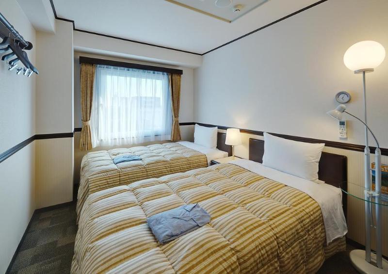 Toyoko Inn Shin-Yamaguchi-Eki Shinkansen-Guchi Exteriör bild